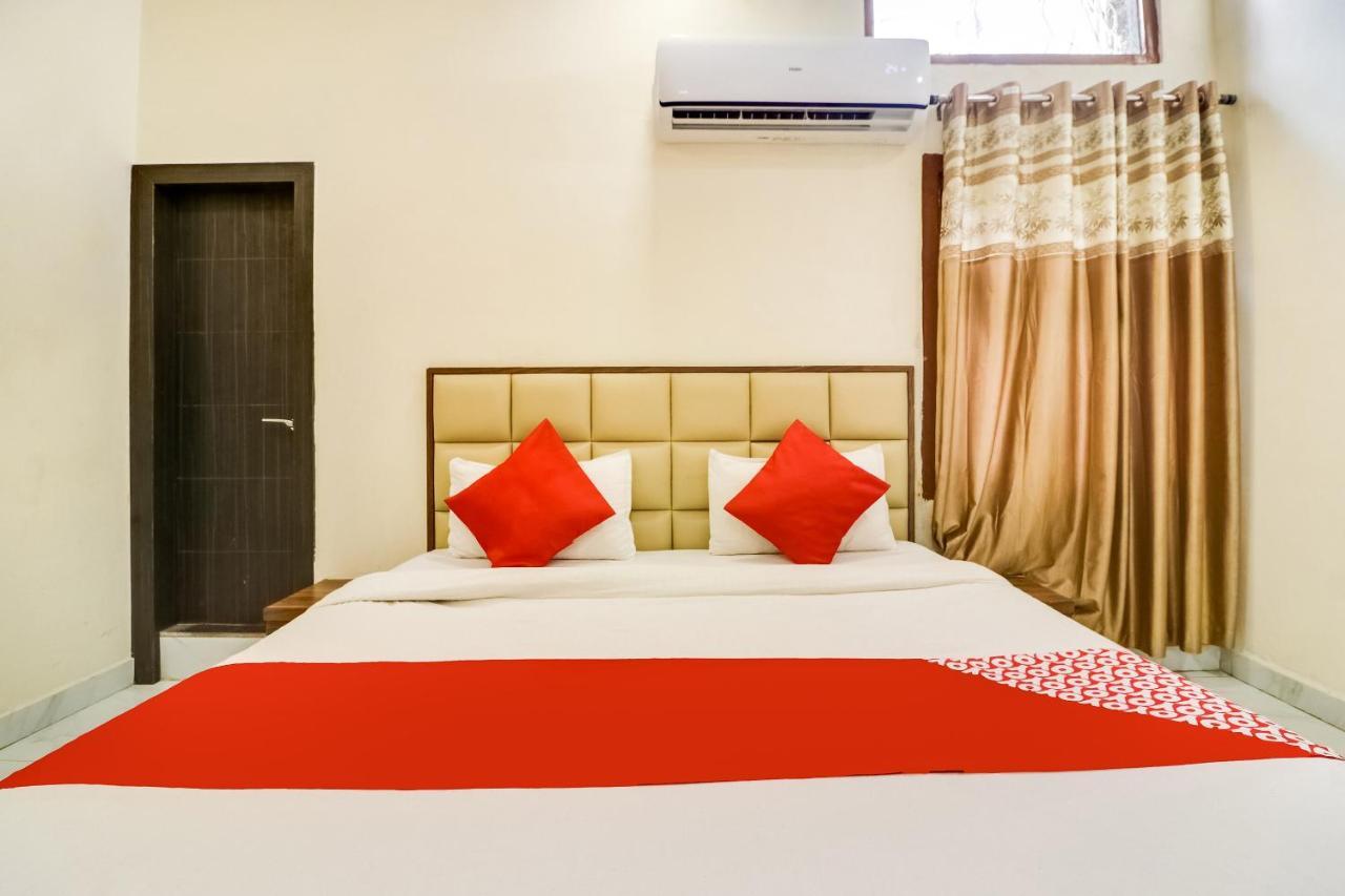Oyo 28789 Hotel Adarsh Bilaspur  Exterior photo