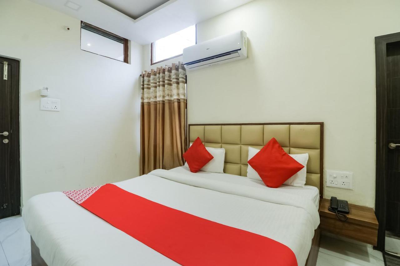 Oyo 28789 Hotel Adarsh Bilaspur  Exterior photo